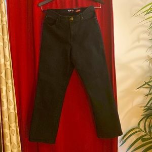 Style & Co 12 short straight leg jeans